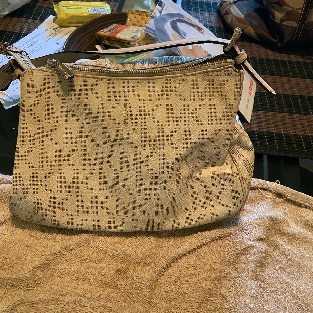 Michael Kors Shoulder Bag